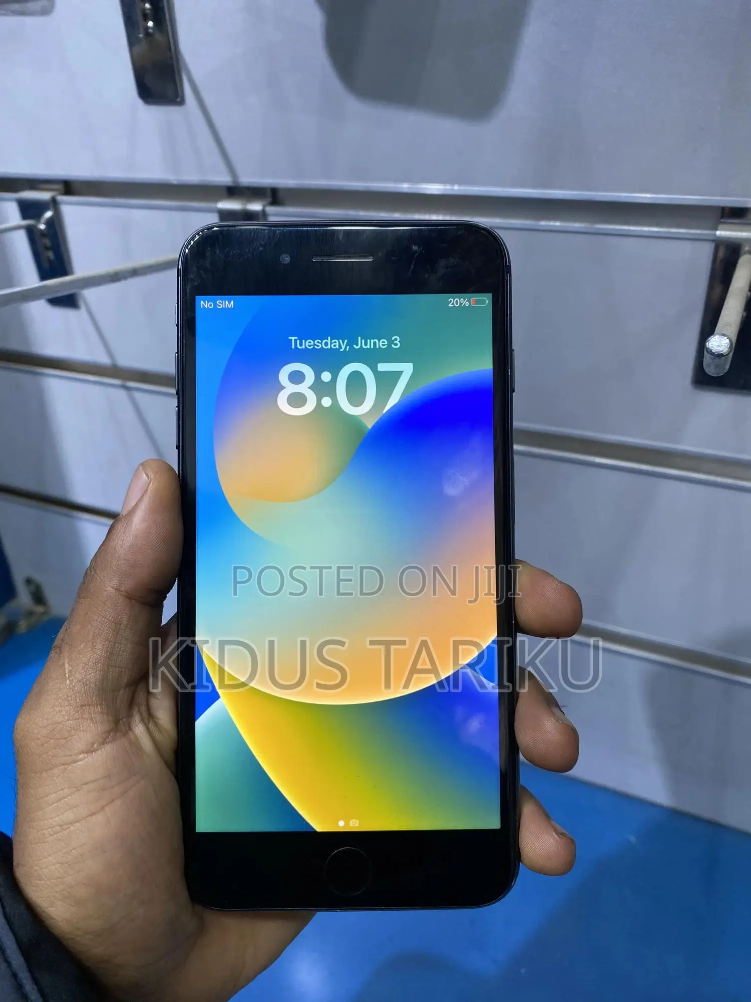 Apple iPhone 8 Plus 64 GB Black