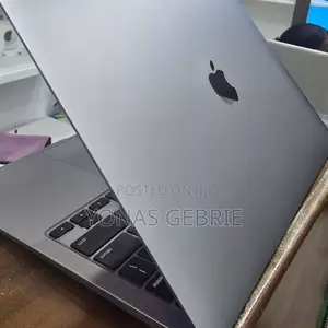 Photo - New Laptop Apple MacBook Pro M1 8GB Apple M1 SSD 256GB