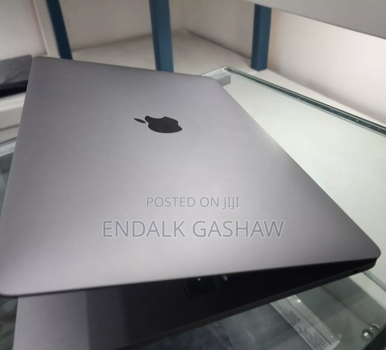 New Laptop Apple MacBook 2011 8GB Intel Core I5 SSD 256GB