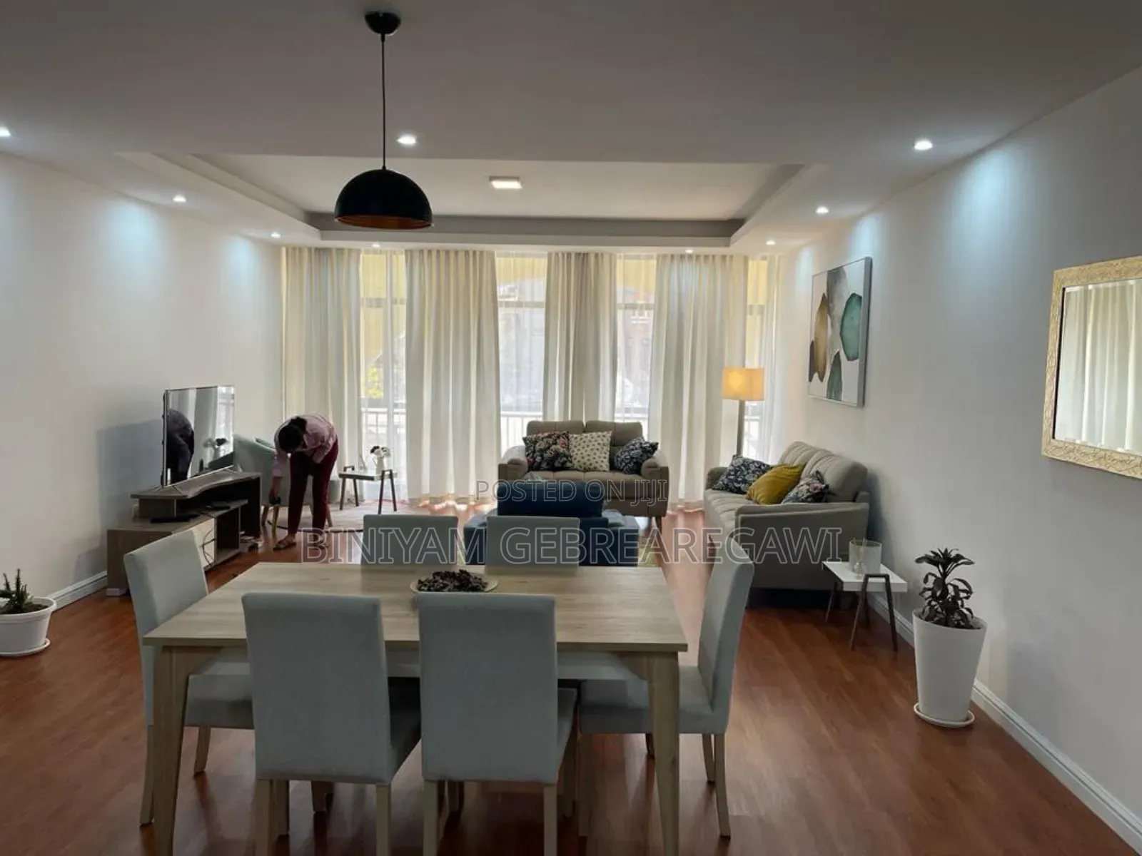 Furnished 5bdrm Apartment in Apartment, Yeka for rent