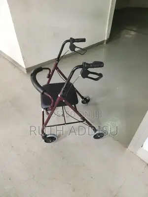 Walker Four Wheel Walker半個walker並不walker四個walker者起walker