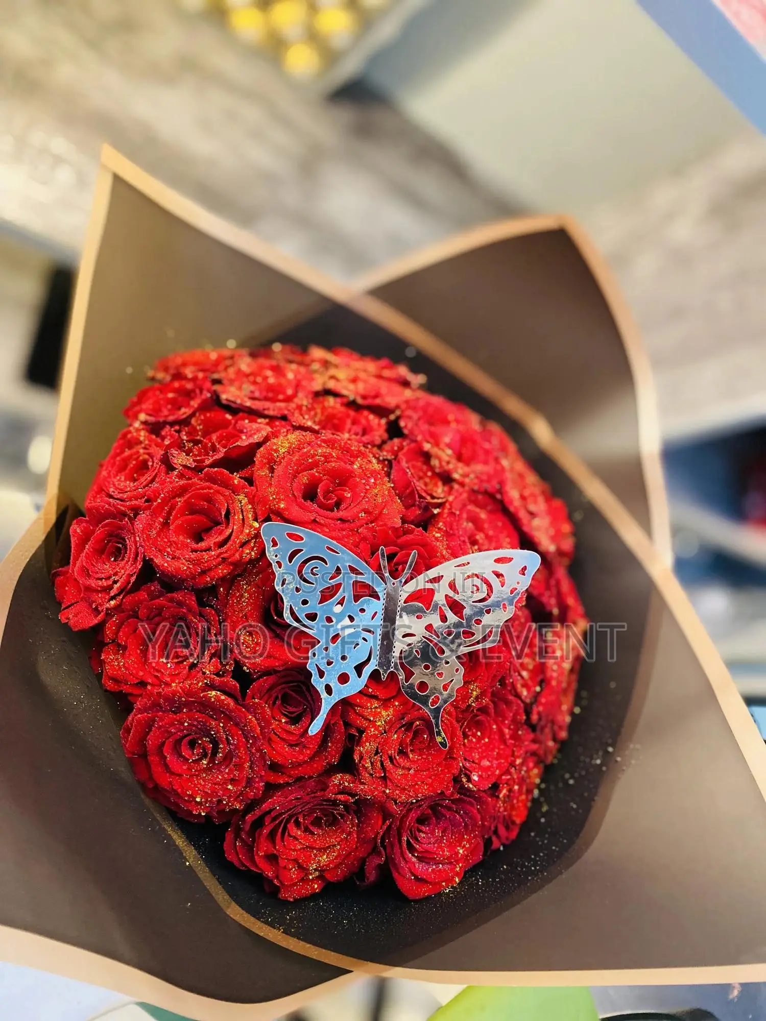 Roses Bouquet Gift Package