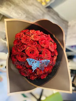 Roses Bouquet Gift Package