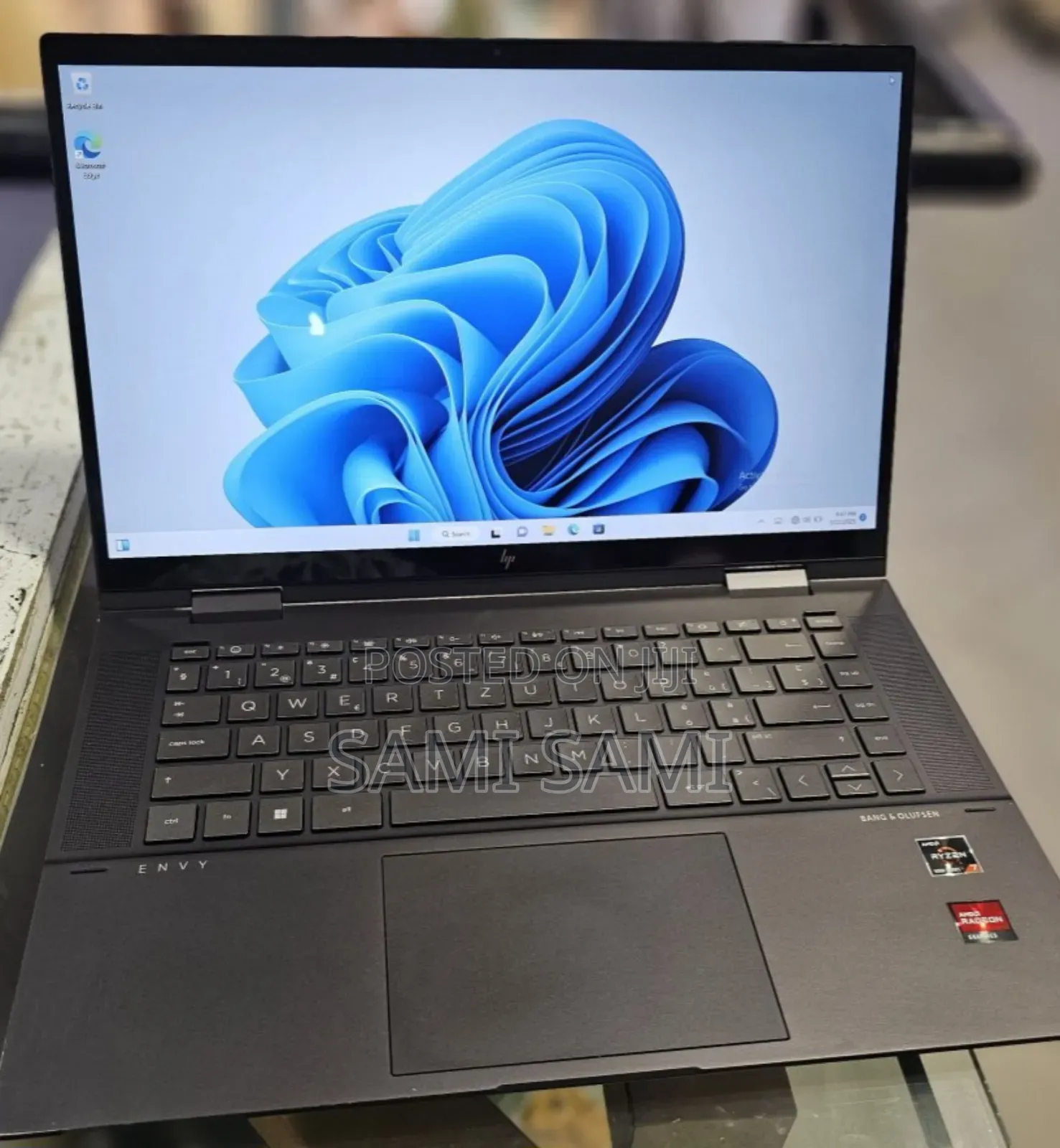 New Laptop HP Envy X360 16GB AMD Ryzen 7 SSD 1T