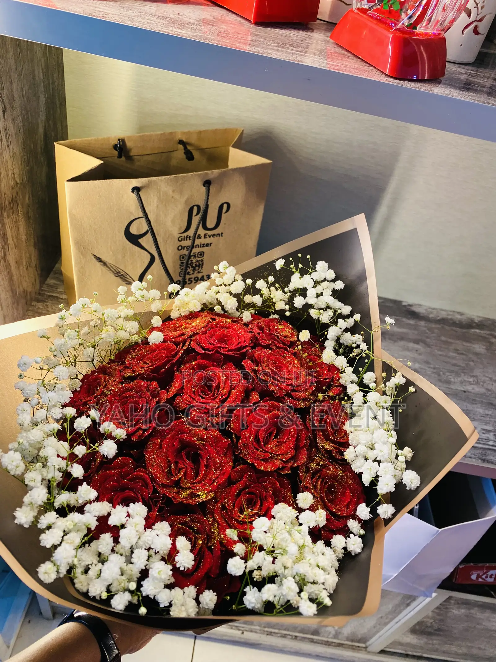 Roses Gift Package