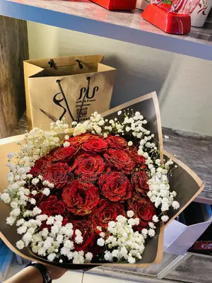 Roses Gift Package