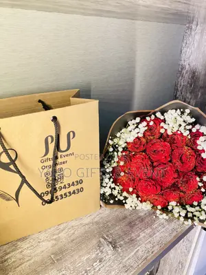 Roses Gift Package