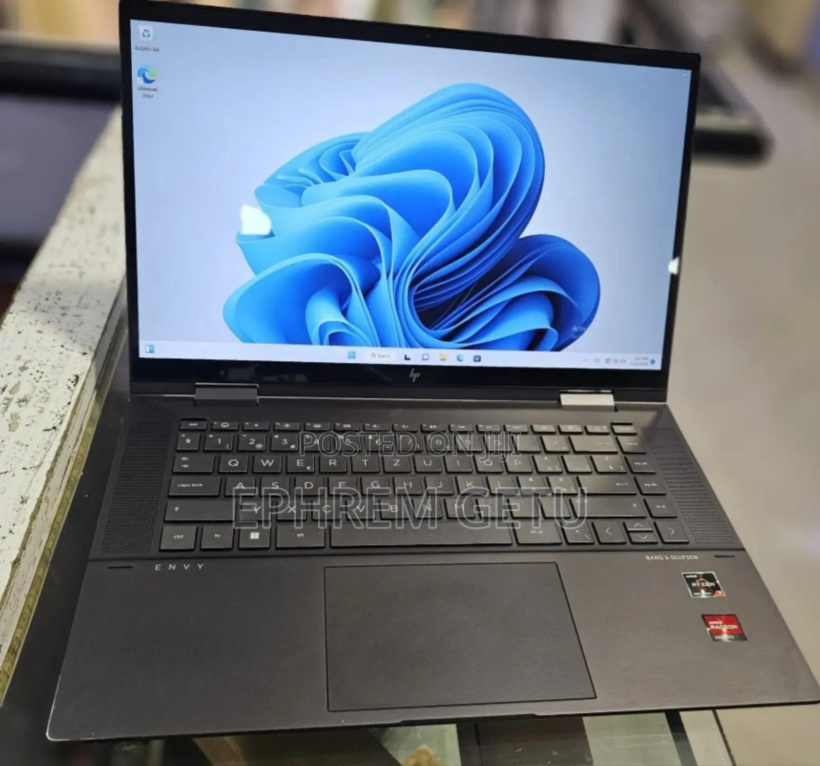New Laptop HP Envy X360 16GB AMD Ryzen 7 SSD 1T