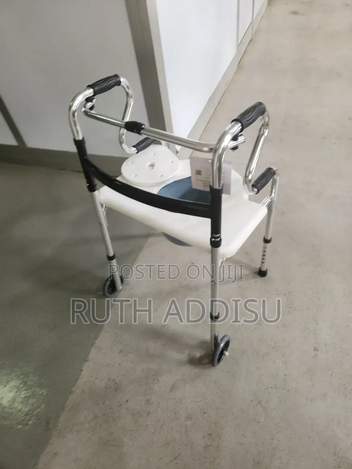 Walker With Seat只好walker Commode Seat Poty Commode Chair