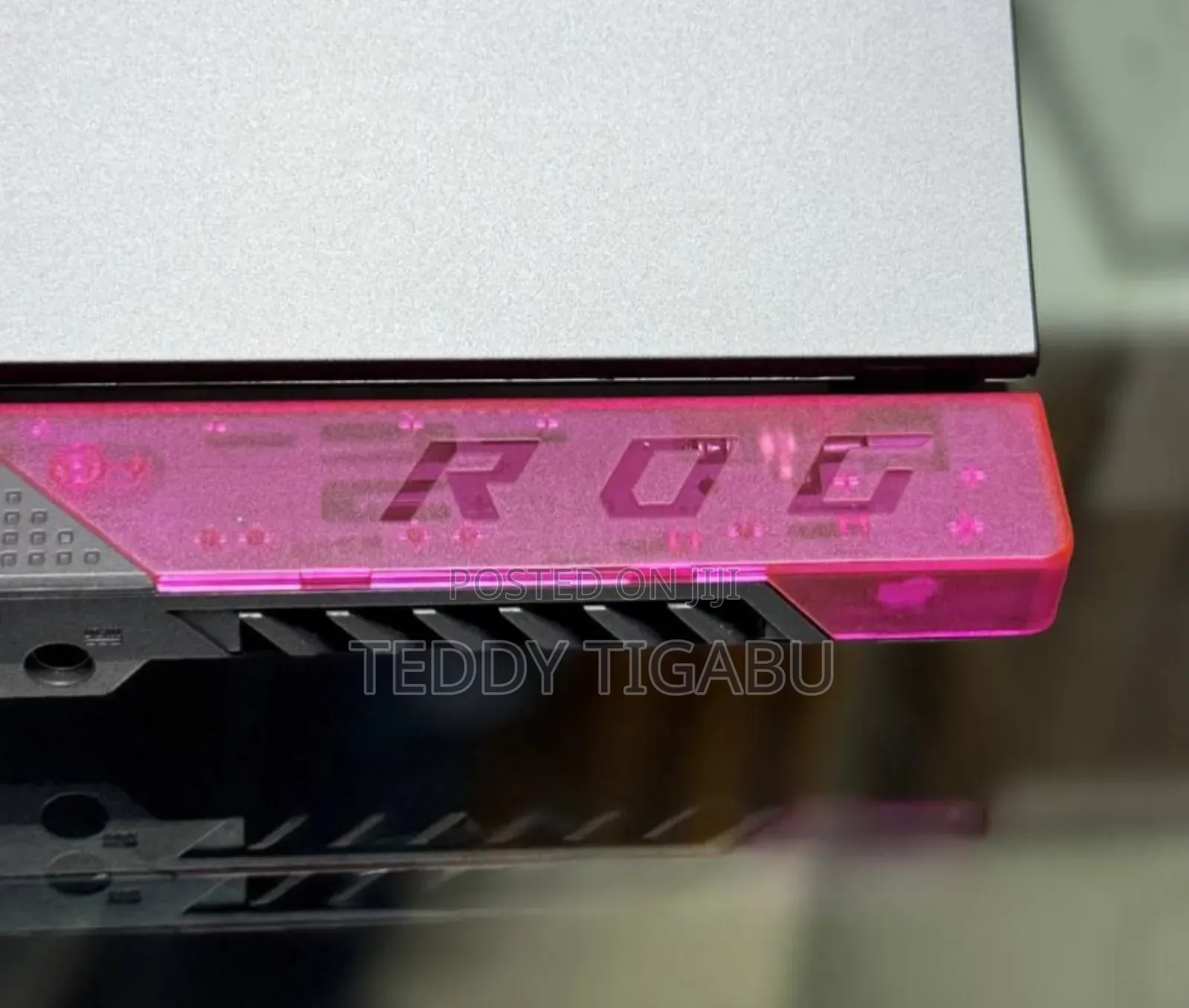 New Laptop Asus ROG Strix G15 32GB AMD Ryzen 9 SSD 1T