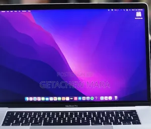 New Laptop Apple MacBook Pro 2017 16GB Intel Core I7 SSD 512GB
