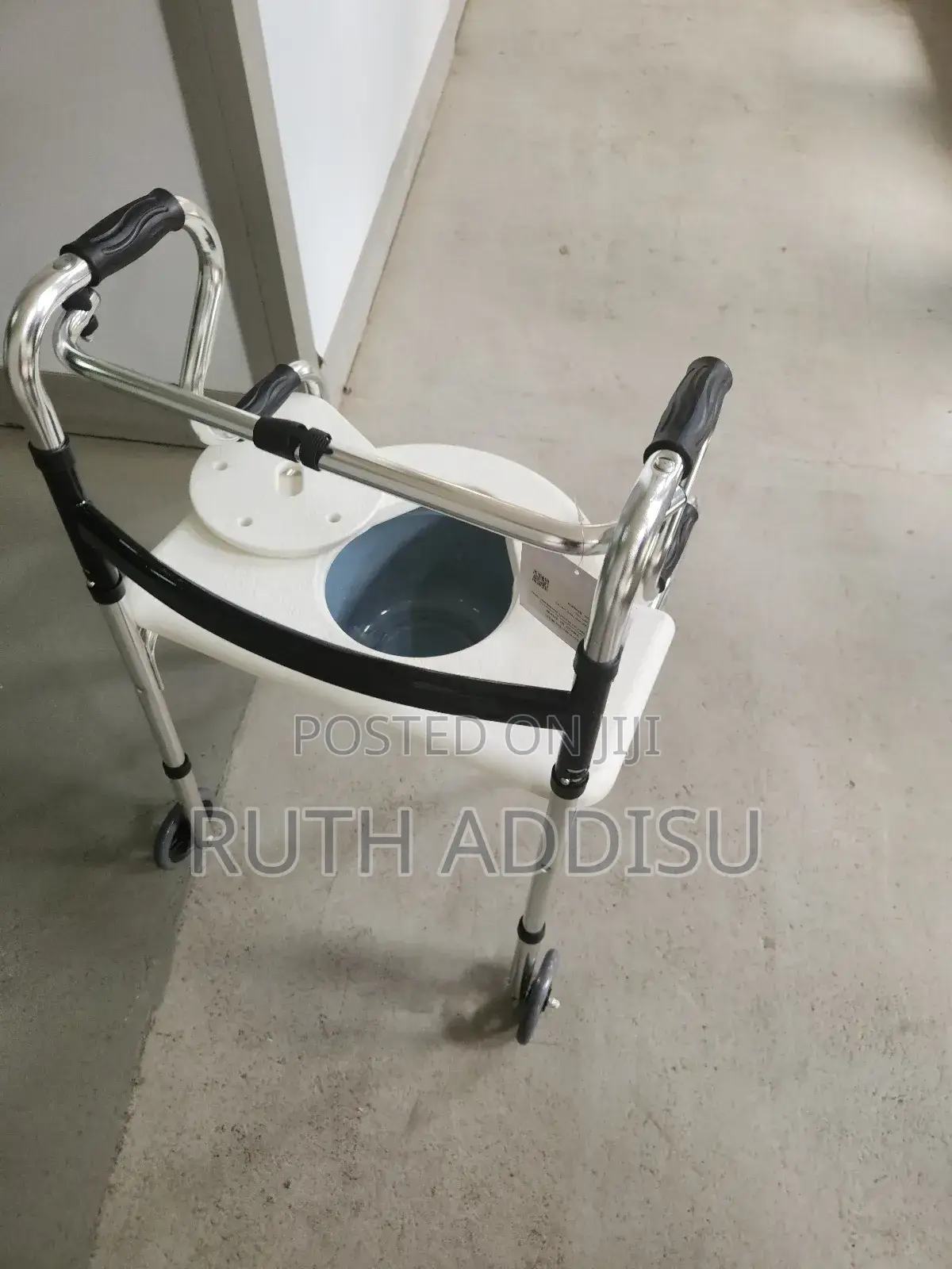 Commode Chair With Walker藥品3 in 1 Walker瓶口commode Walker New