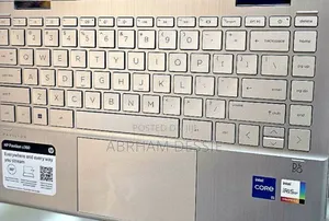 New Laptop HP Pavilion X360 8GB Intel Core I5 SSD 512GB