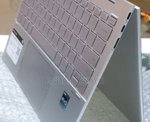 New Laptop HP Envy X360 8GB Intel Core I7 SSD 512GB