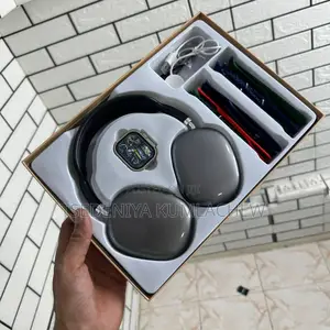 Zt Ultra Smart Watch Combo With 7 Straps