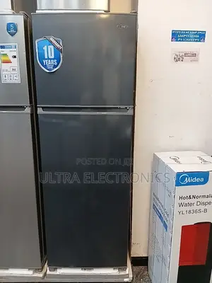 Orbit Refrigerator 400l
