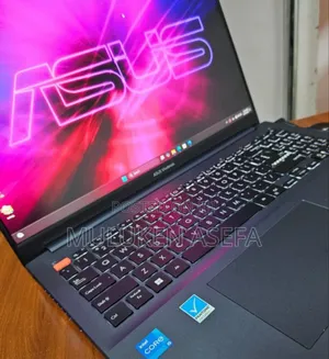 New Laptop Asus VivoBook 15 X505BA 16GB Intel Core I5 SSD 512GB