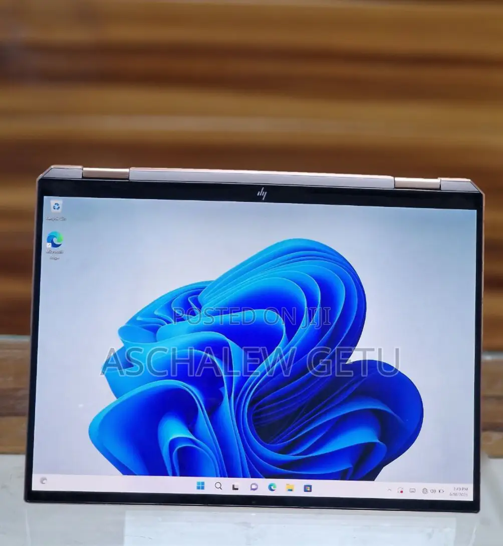 New Laptop HP Spectre 16GB Intel Core I7 SSD 512GB