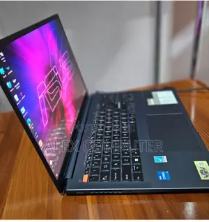 New Laptop Asus VivoBook 15 X505BA 16GB Intel Core I5 SSD 512GB