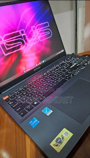 New Laptop Asus VivoBook 15 X505BA 16GB Intel Core I5 SSD 512GB