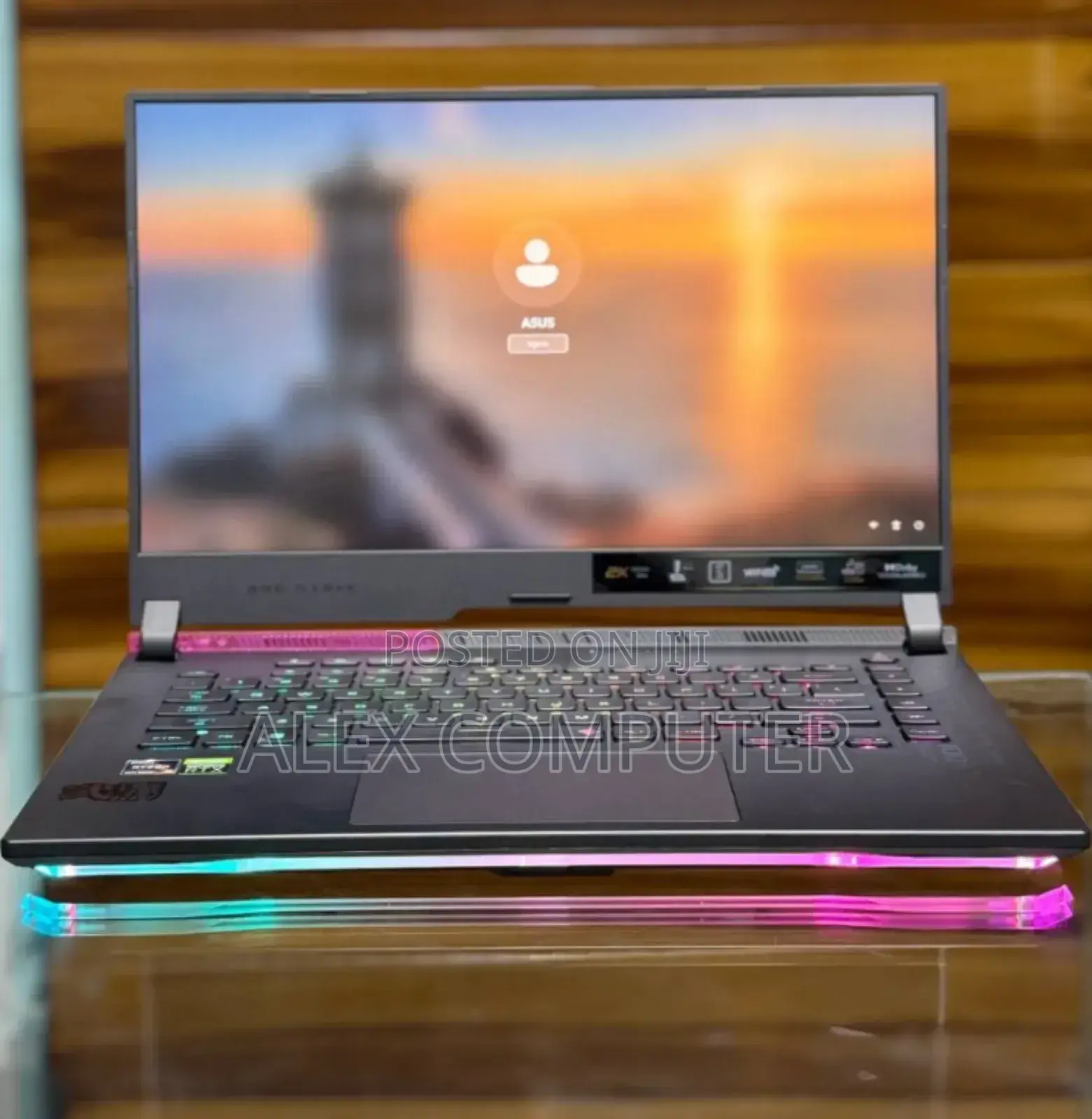 New Laptop Asus ROG Strix G17 32GB AMD Ryzen 9 SSD 1.5T