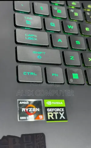 New Laptop Asus ROG Strix G17 32GB AMD Ryzen 9 SSD 1.5T