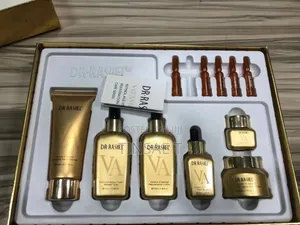 Photo - Dr Rashel Vitamin a Retinol Set