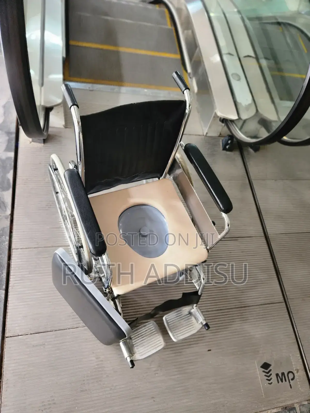 Wheelchair吧女wheelchair瓶口wheelchair藥品wheelchair姦夫wheelchair