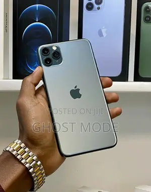 Photo - Apple iPhone 11 Pro Max 256 GB Green