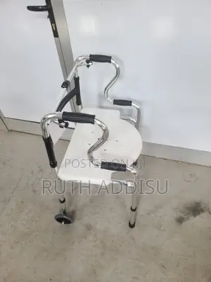 Commode Chair With Wheel Medical Chair With Walker and Toil