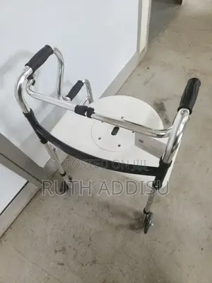 Commode Chair and Walker藥廠toilet Chair Commode只要commode New