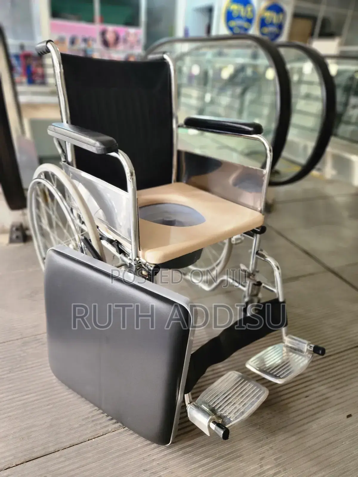 Wheelchair前日wheelchair跟進wheelchair因是wheelchair娽我wheelchair