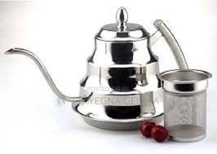 Silver Steeliness Tea Pot (ሲልቨር ከለር )