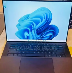 Photo - New Laptop Dell Precision 5550 16GB Intel Core I7 SSD 512GB