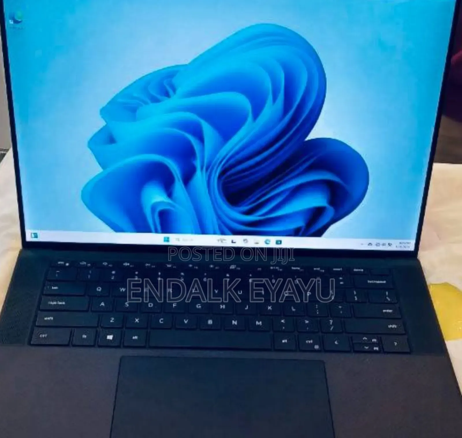 New Laptop Dell Precision 5550 16GB Intel Core I7 SSD 512GB