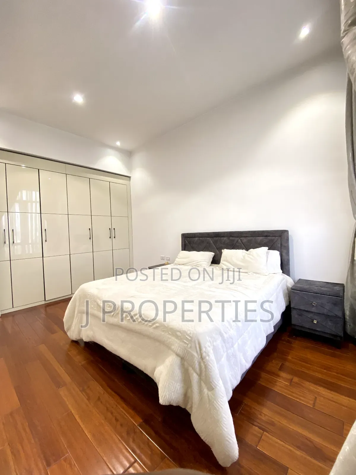 Furnished 4bdrm Penthouse in Bole for rent