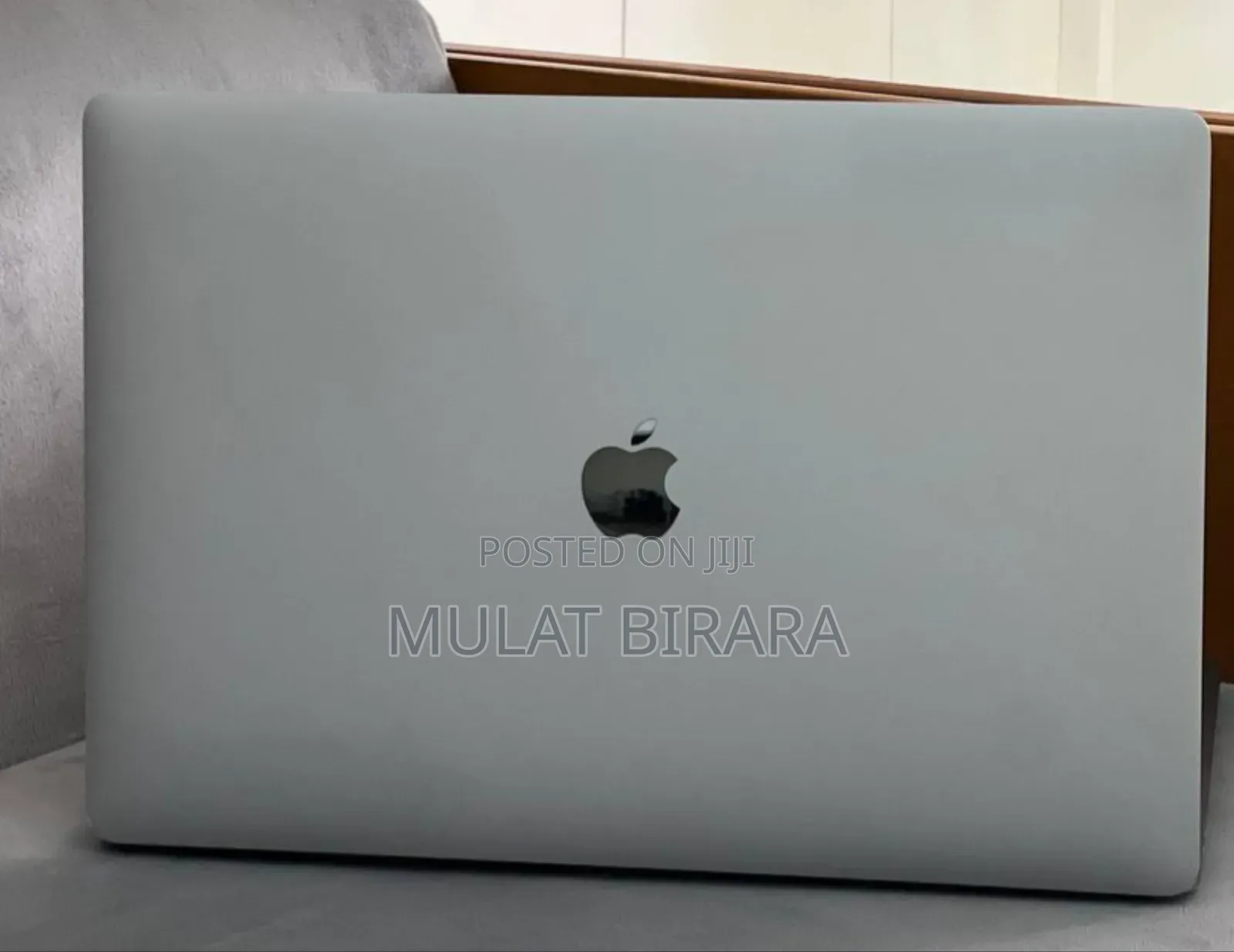 New Laptop Apple MacBook Pro 2019 16GB Intel Core I7 SSD 512GB