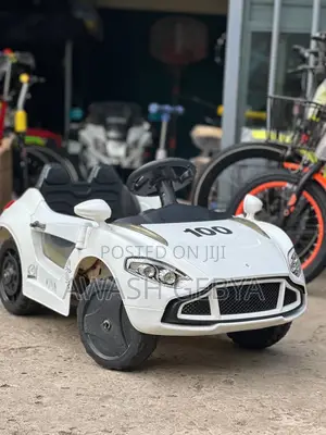 Photo - Used Child Car