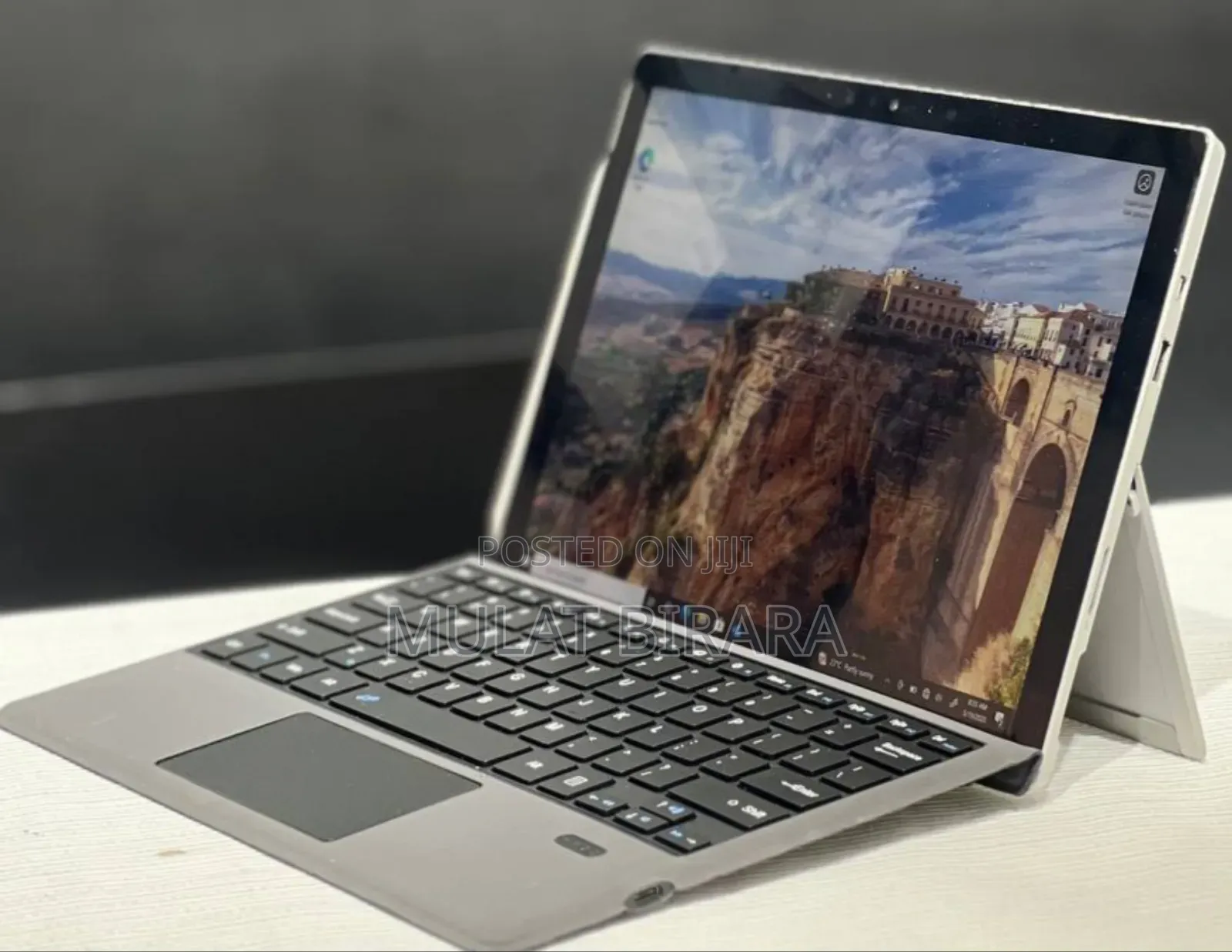 New Laptop Microsoft Surface Pro 4 8GB Intel Core I5 SSD 256GB