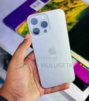 Photo - New Apple iPhone 16 Pro Max 256 GB