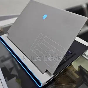 New Laptop Alienware M15 R3 32GB Intel Core I7 SSD 1T