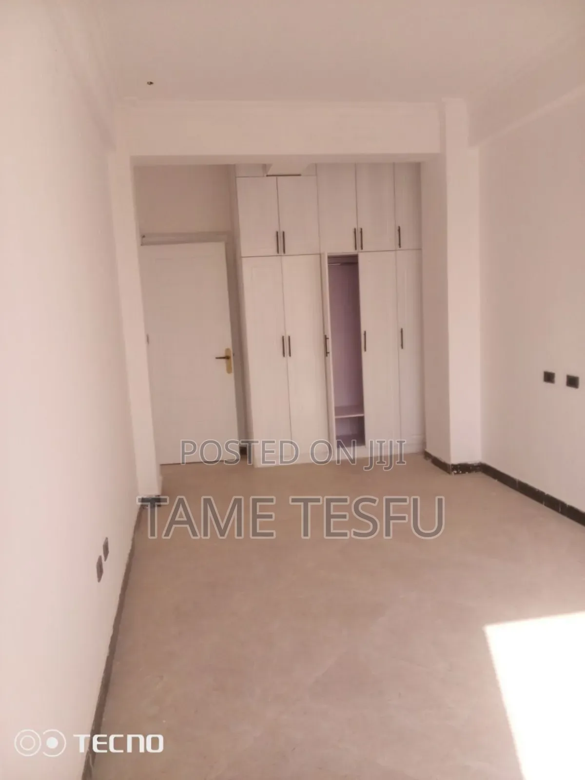 Furnished 6bdrm House in Gift Realstate, Bole for sale