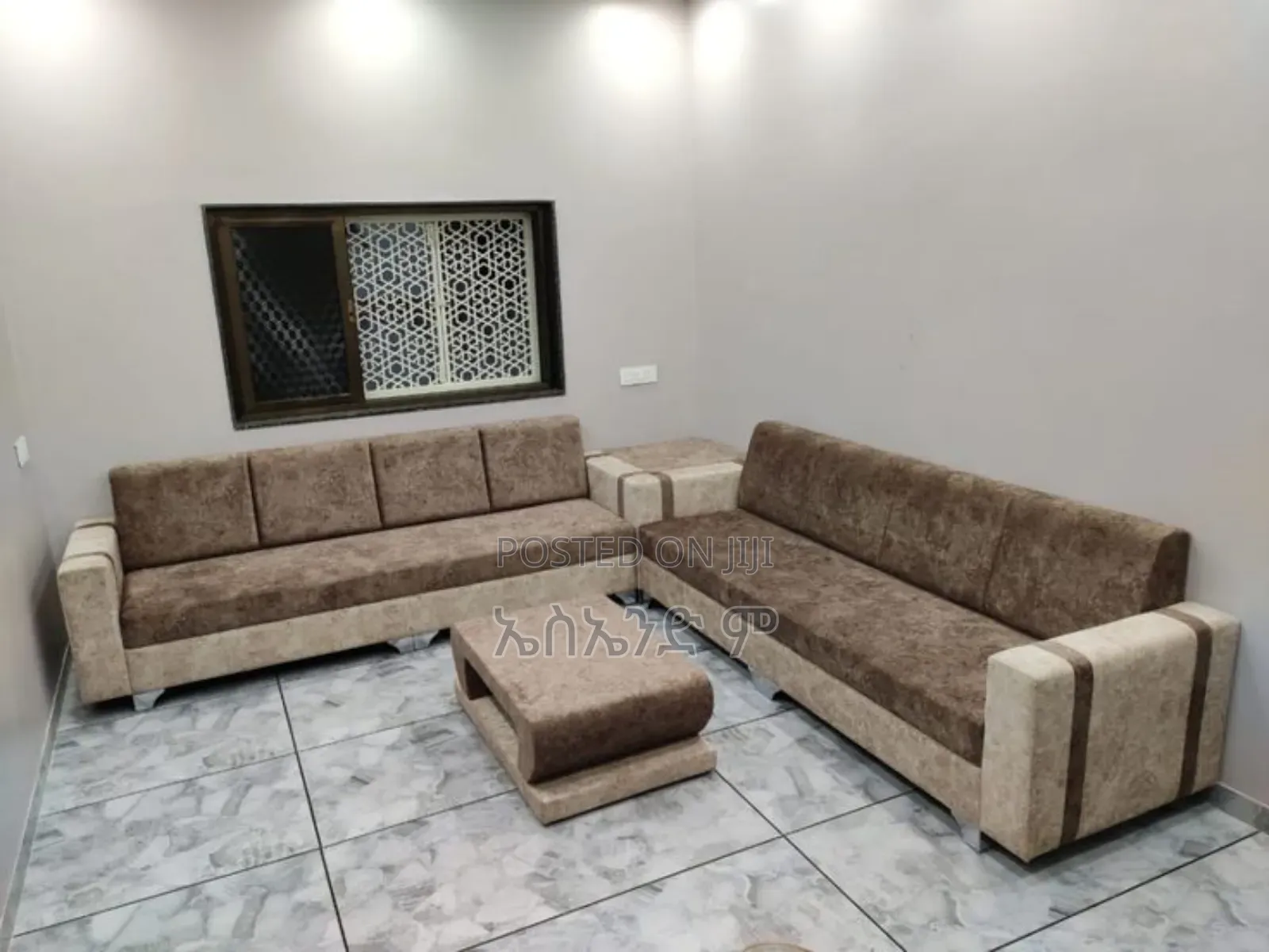 Kenyan L Shaped Sofa With Table