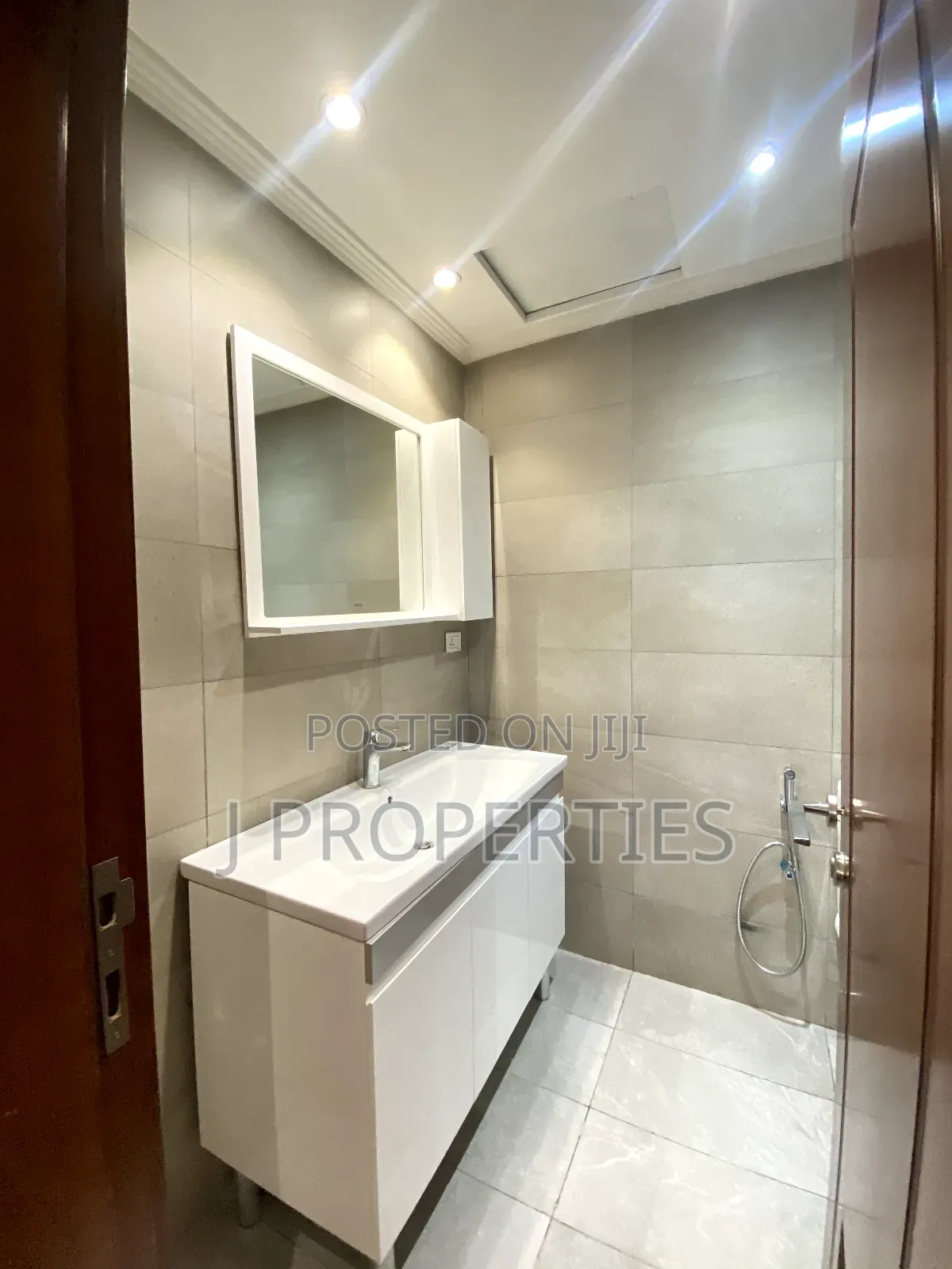 Furnished 3bdrm Apartment in Bole for rent