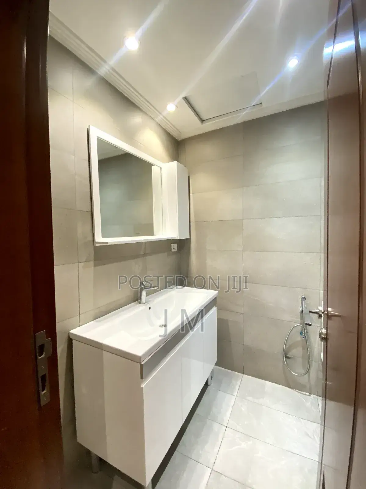 Furnished 3bdrm Apartment in Bole for rent
