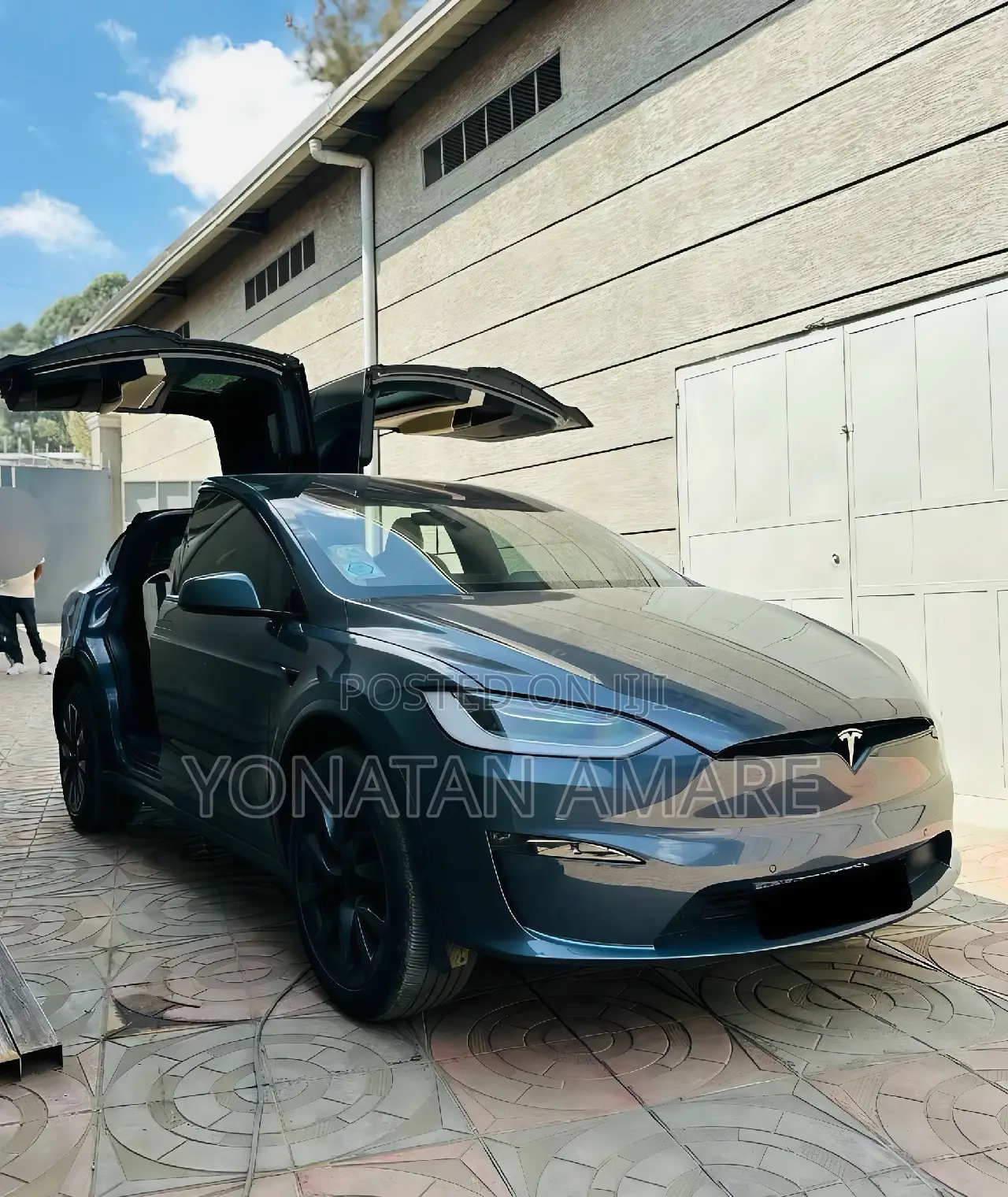 Tesla Model X 2024 Gray