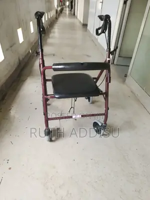 Walker黨籍with New Walker半夜walker瓶裝walker走了walker Four Wheel