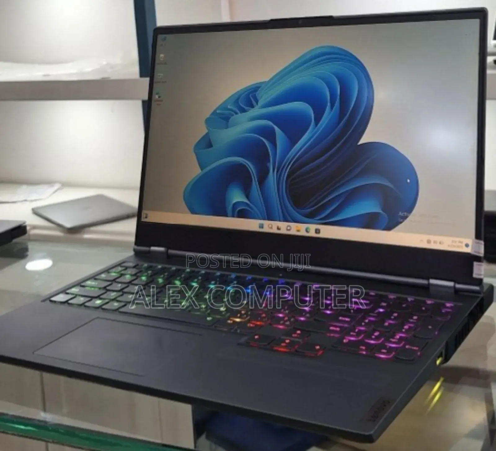 New Laptop Lenovo Legion 5 8GB Intel Core I7 SSD 1T