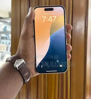 Apple iPhone 15 128 GB Pink