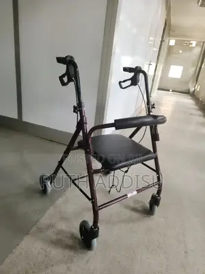 Walker瓶口walker上班walker嵕了walker有些walker藥廠walker裡面walker New